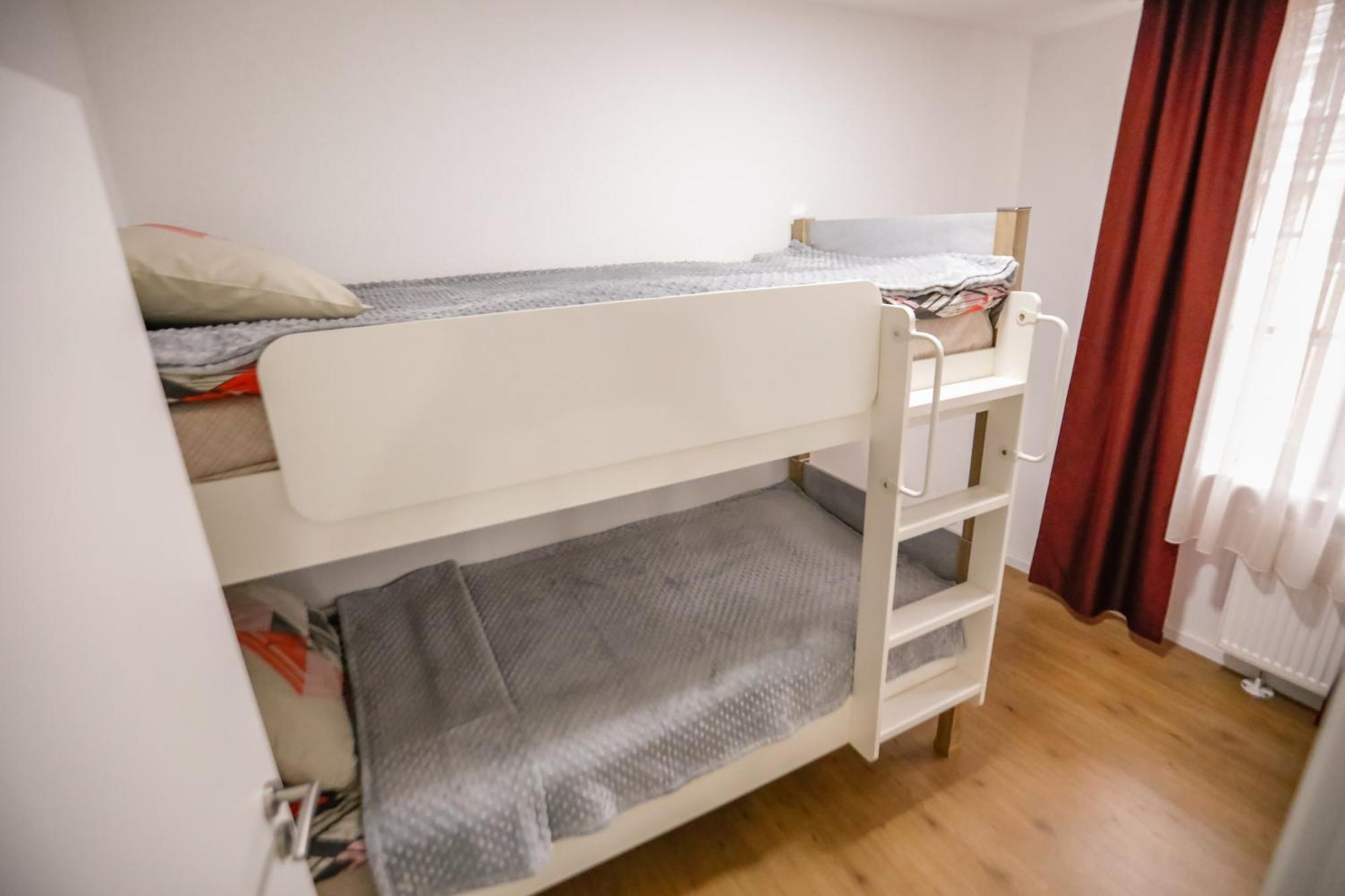 Turis Ferienwohnung 50-2 Triberg im Schwarzwald Bagian luar foto